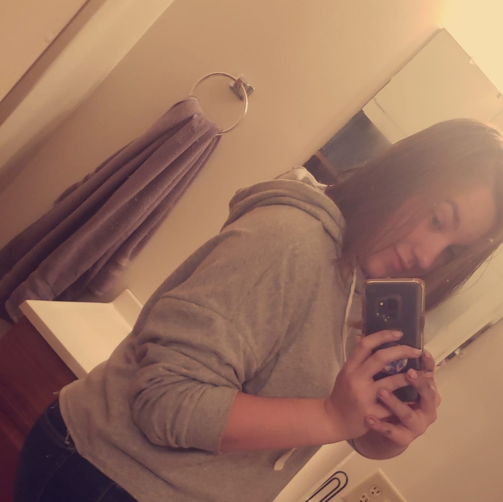 Meet your Posher, Sheri